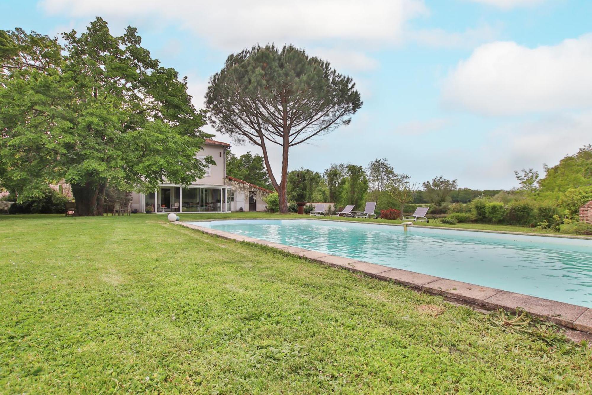 Domaine D'Aromm - Chambres D'Hotes & Gites - Piscine, Etangs & Animaux - Au Calme Ouches Екстер'єр фото